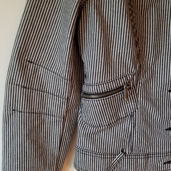 Ruff Hewn jacket - Picture 6 of 9